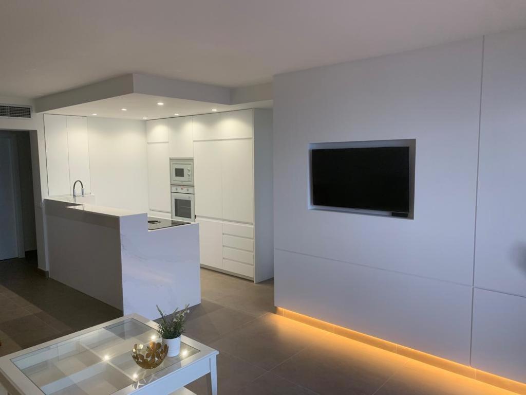 Miraflores Beach - Playa First Line - Sea View - Luxury & Design Apartment Mijas Exterior photo